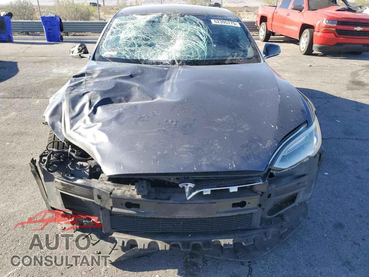 TESLA MODEL S 2017 - 5YJSA1E17HF206247