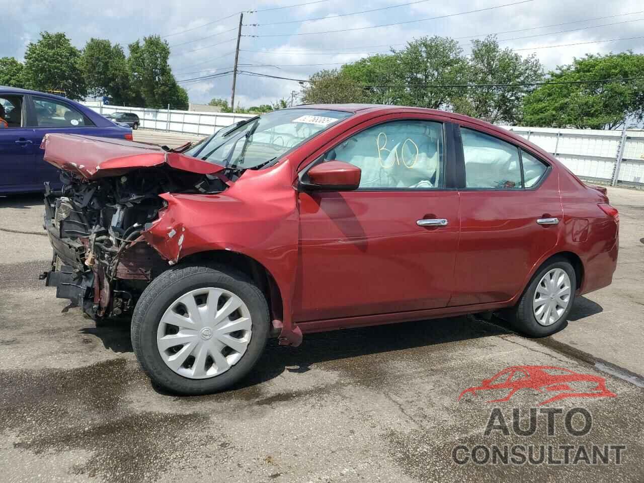 NISSAN VERSA 2018 - 3N1CN7AP9JK392234