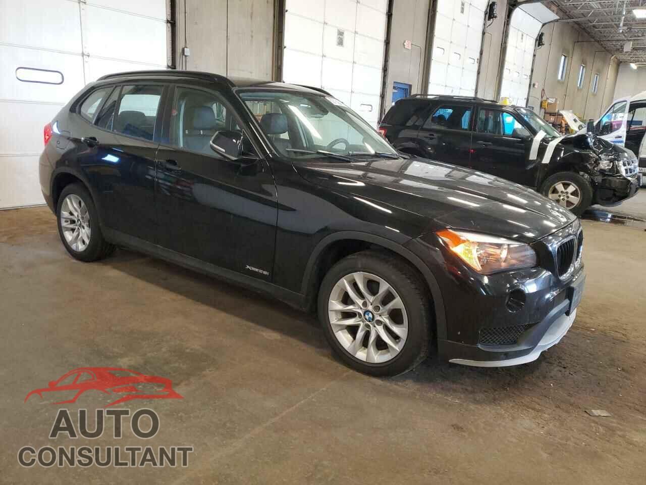 BMW X1 2015 - WBAVL1C52FVY35875