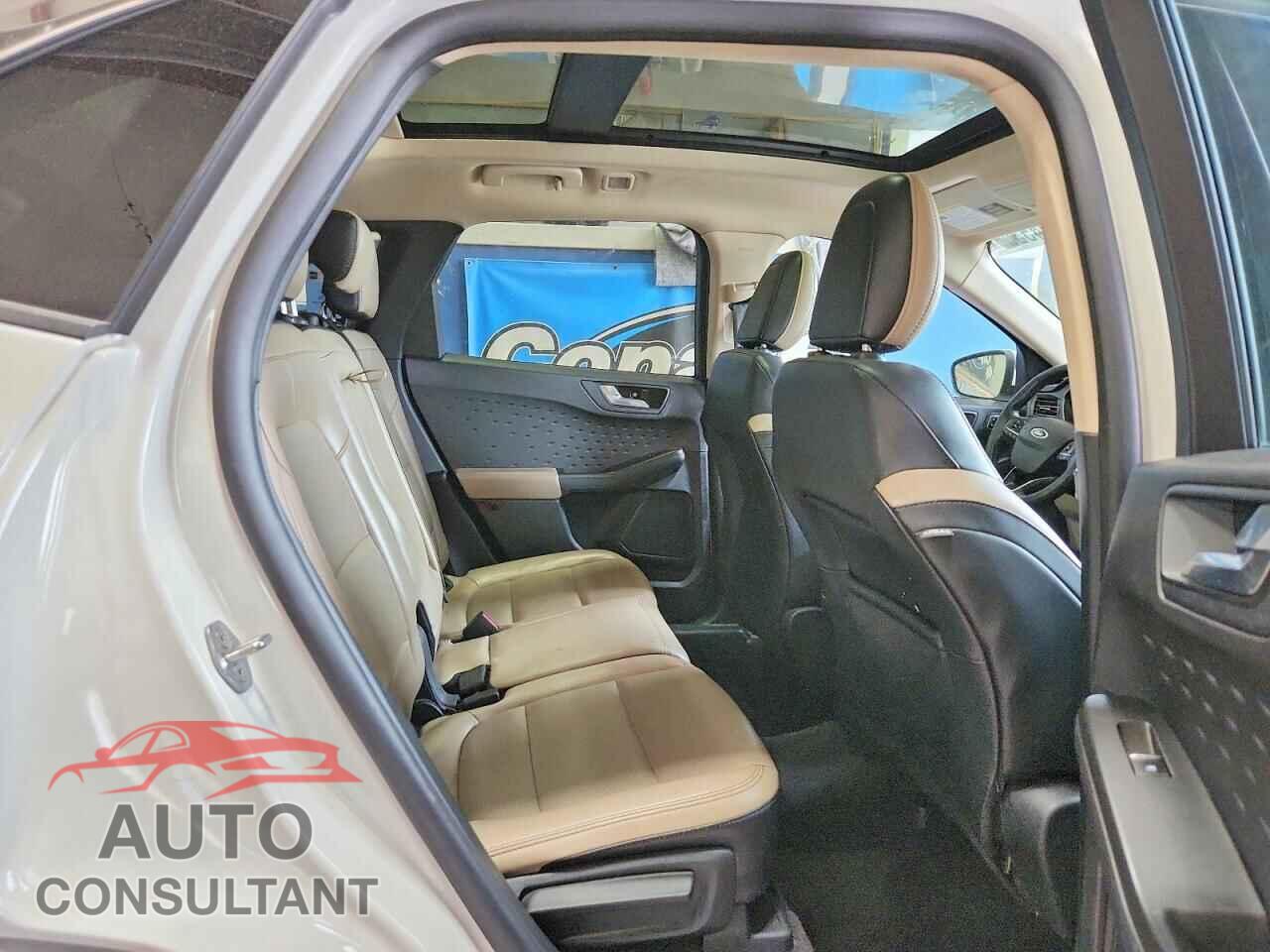 FORD ESCAPE 2020 - 1FMCU9H63LUA27457