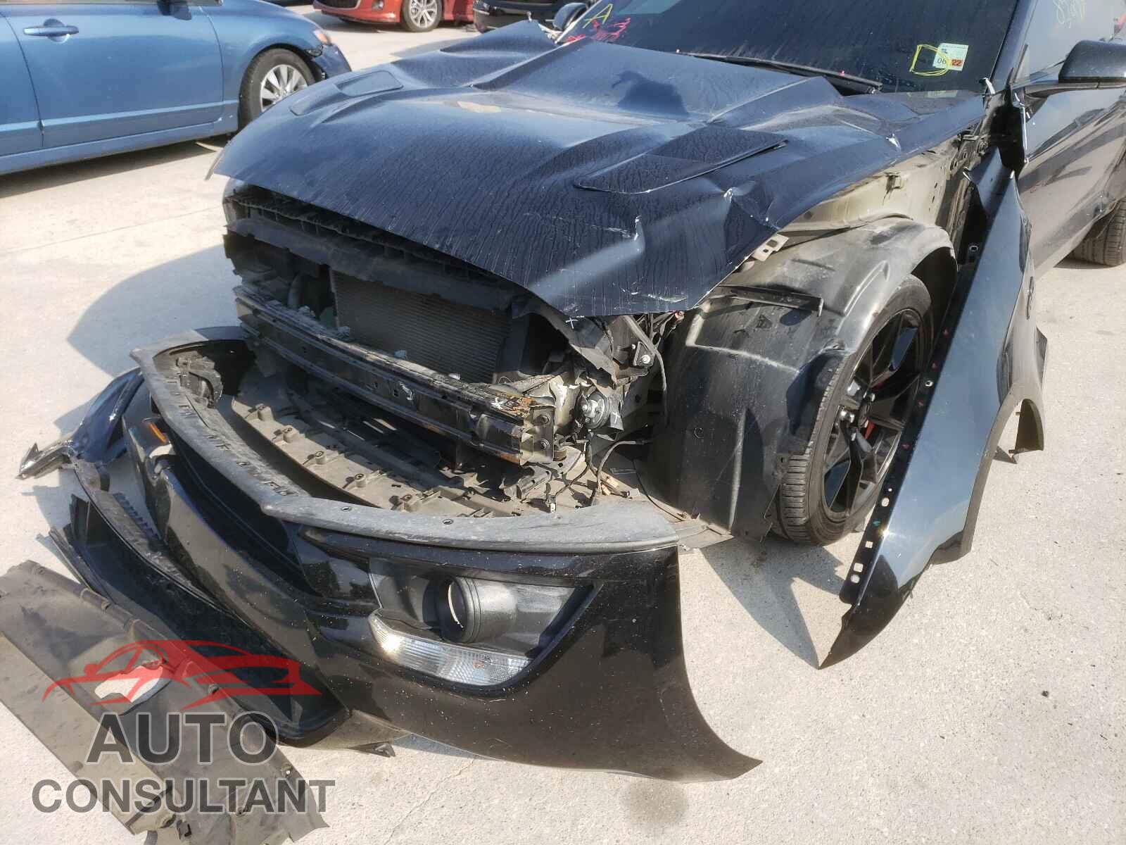 FORD MUSTANG 2017 - 1FA6P8CFXH5244540