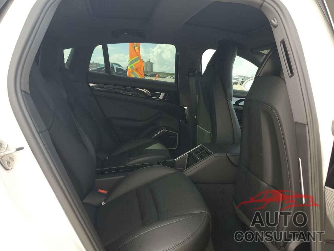 PORSCHE PANAMERA 2020 - WP0AA2A73LL104218