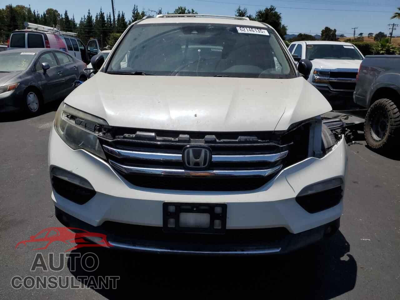 HONDA PILOT 2017 - 5FNYF5H92HB005408