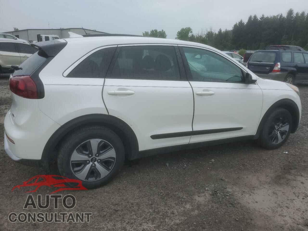 KIA NIRO 2017 - KNDCB3LC7H5048902