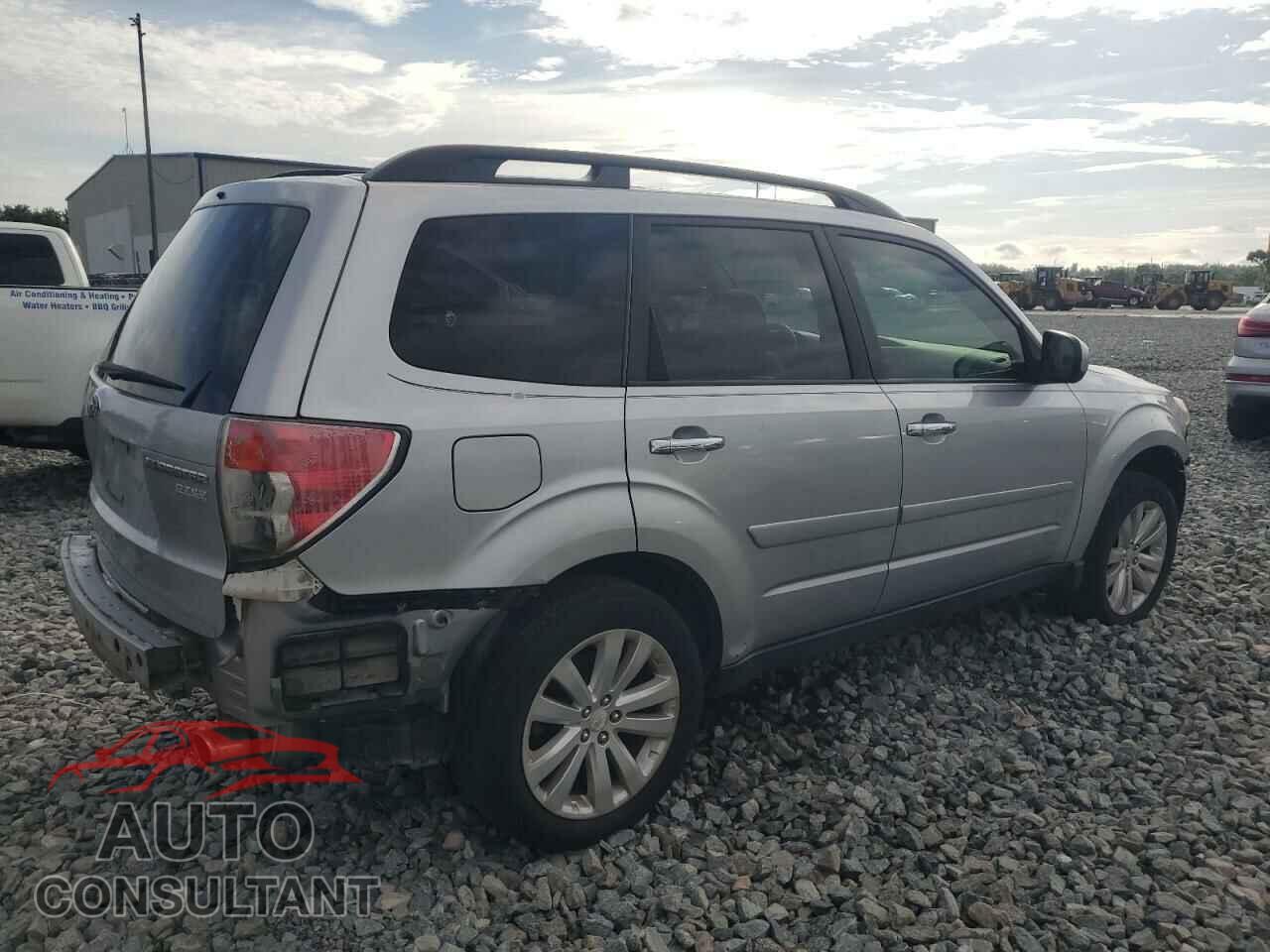 SUBARU FORESTER 2013 - JF2SHAEC3DH414554