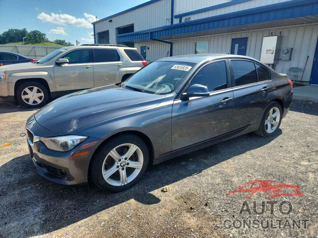 BMW 3 SERIES 2013 - WBA3C3C51DF980707