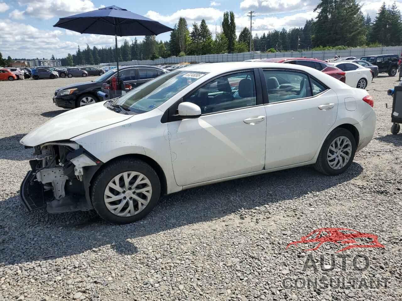 TOYOTA COROLLA 2017 - 5YFBURHE5HP721109