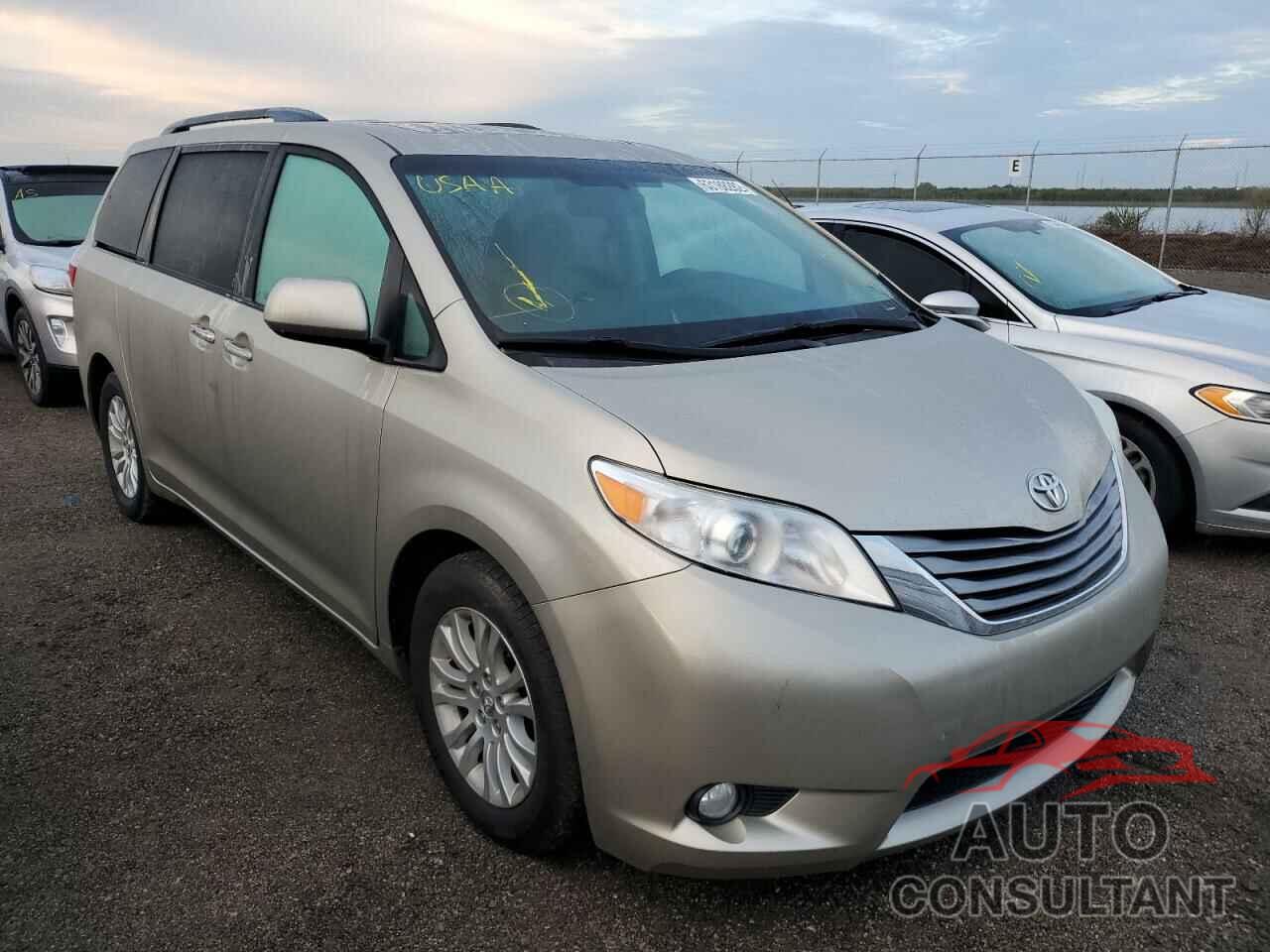 TOYOTA SIENNA 2016 - 5TDYK3DC8GS743368