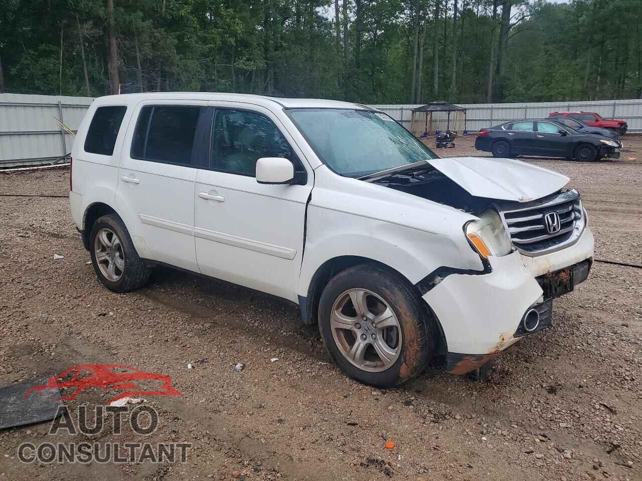 HONDA PILOT 2013 - 5FNYF3H58DB008762