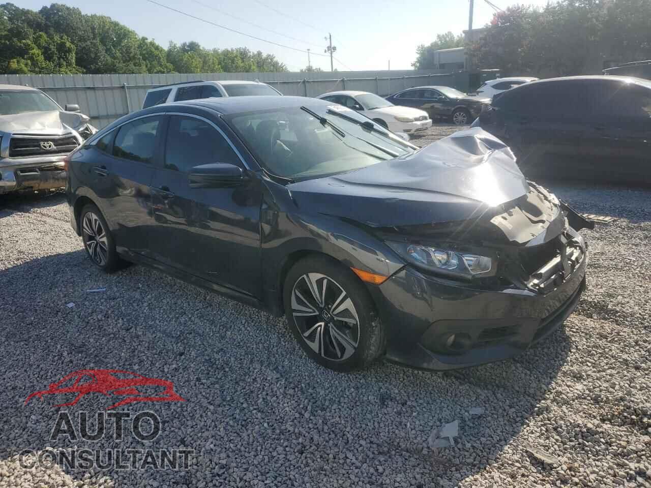 HONDA CIVIC 2018 - JHMFC1F35JX011625