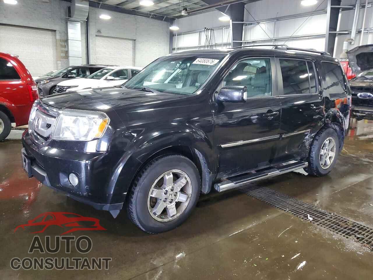 HONDA PILOT 2011 - 5FNYF4H98BB080910