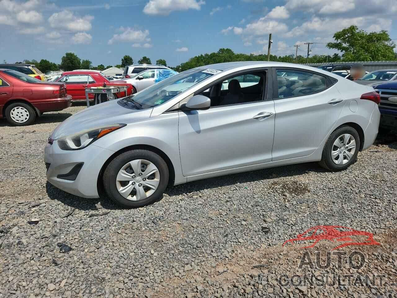 HYUNDAI ELANTRA 2016 - 5NPDH4AE5GH737560