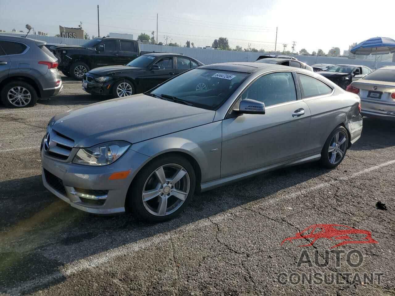 MERCEDES-BENZ C-CLASS 2012 - WDDGJ4HBXCF782520