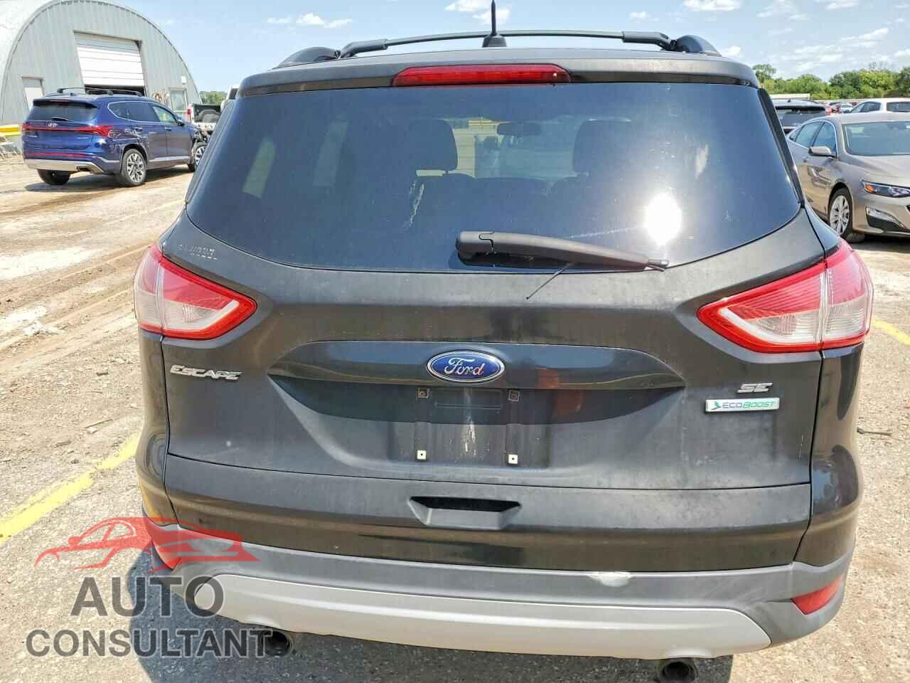 FORD ESCAPE 2013 - 1FMCU0GX4DUA04177