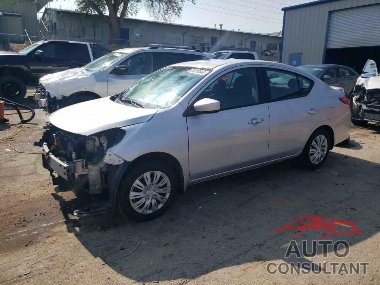 NISSAN VERSA 2019 - 3N1CN7AP4KL879224