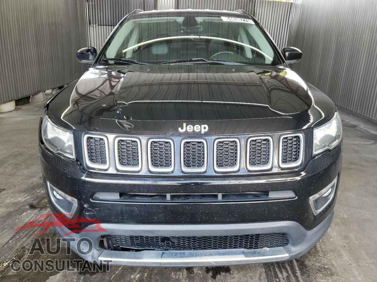 JEEP COMPASS 2018 - 3C4NJCCB6JT319053