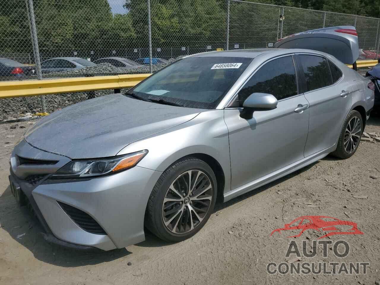 TOYOTA CAMRY 2018 - 4T1B11HK5JU020333