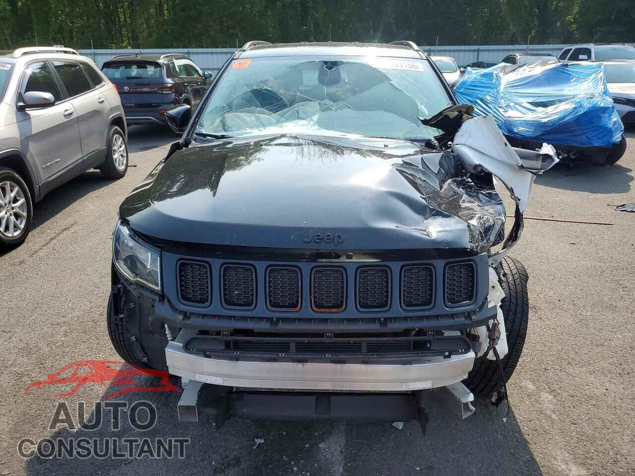 JEEP COMPASS 2019 - 3C4NJDBB6KT812417