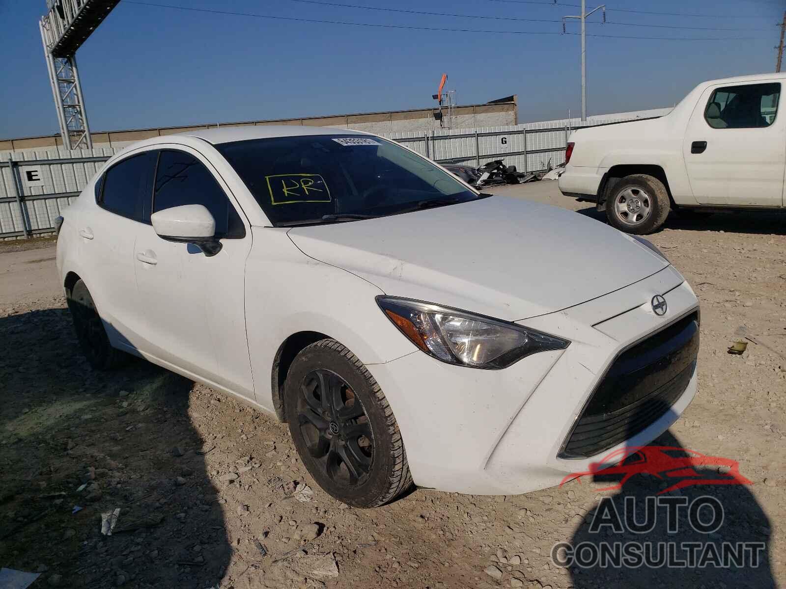 TOYOTA SCION 2016 - 3MYDLBZV8GY114199