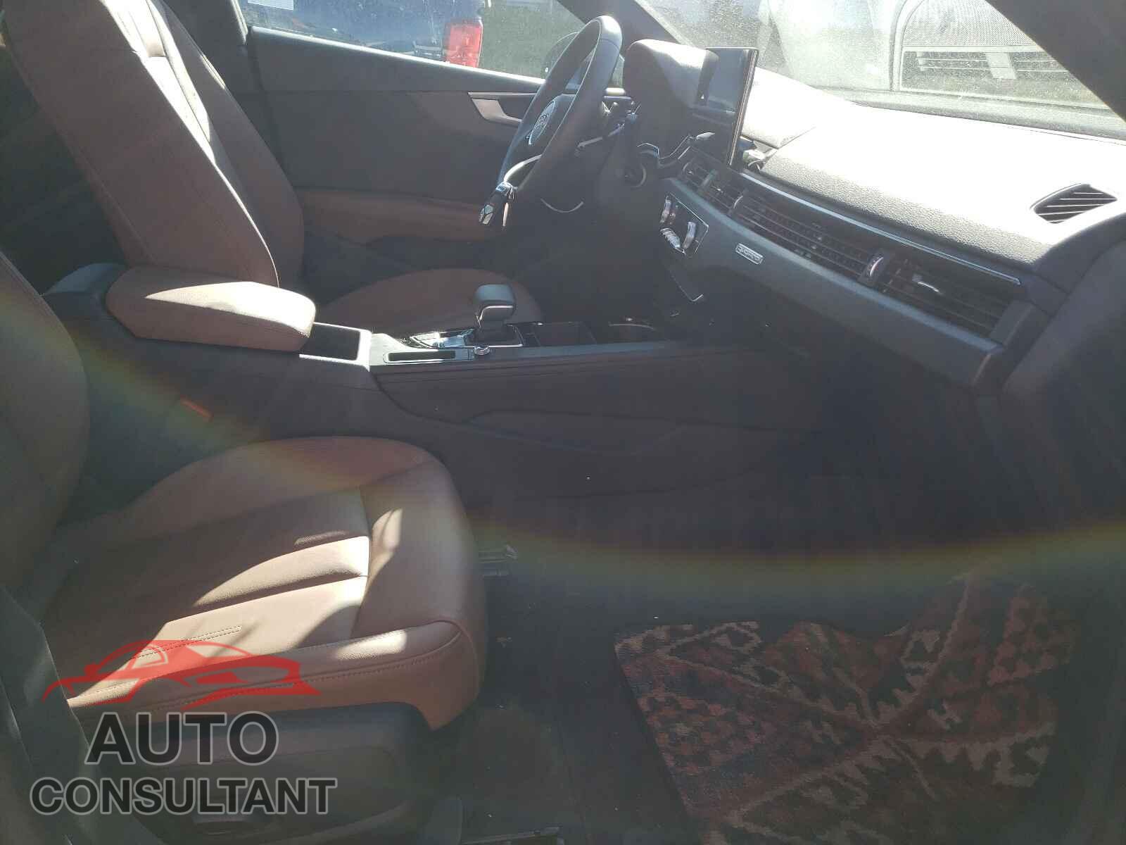 AUDI A5 2020 - WAUCNCF50LA010168