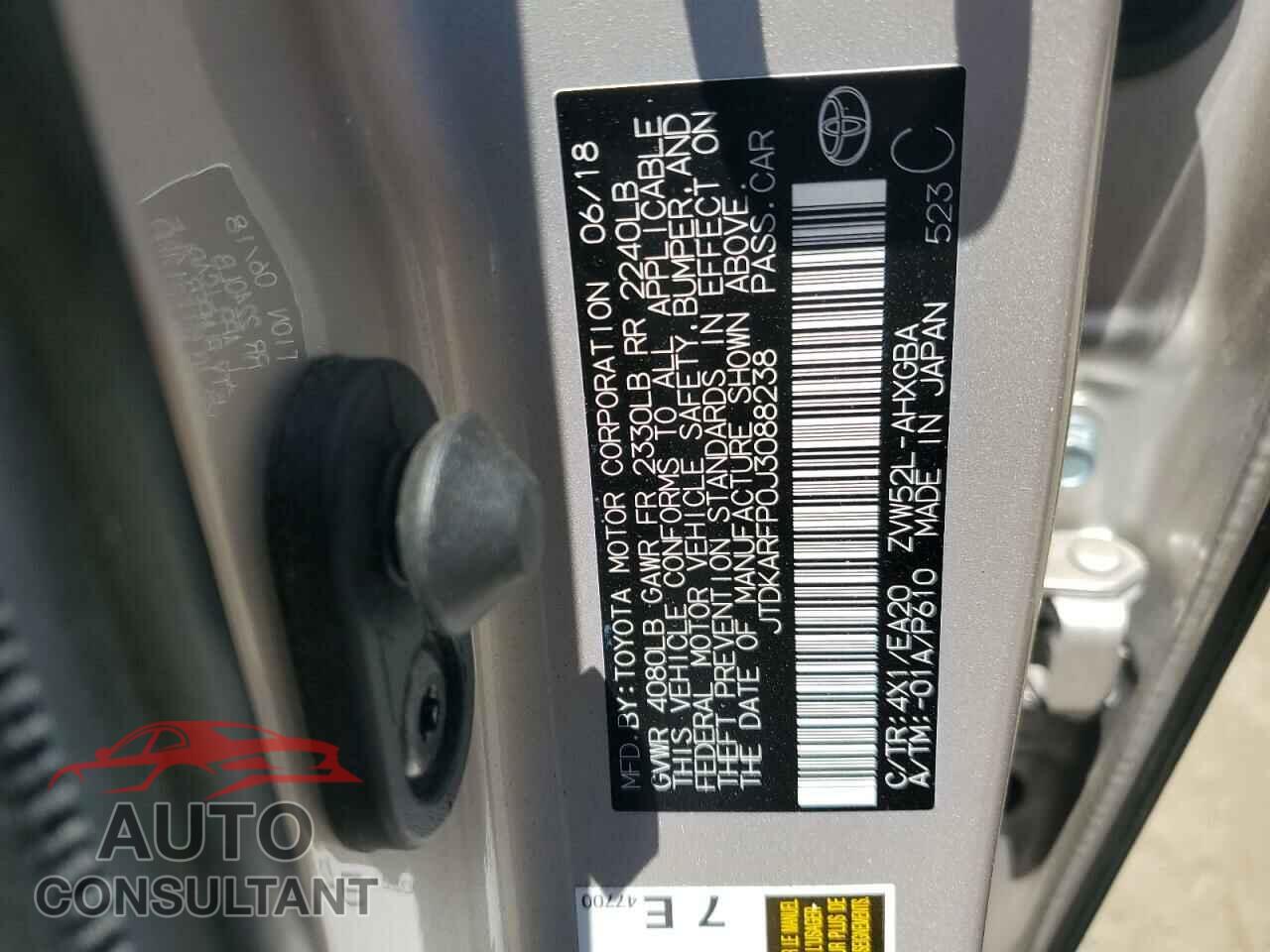 TOYOTA PRIUS 2018 - JTDKARFP0J3088238