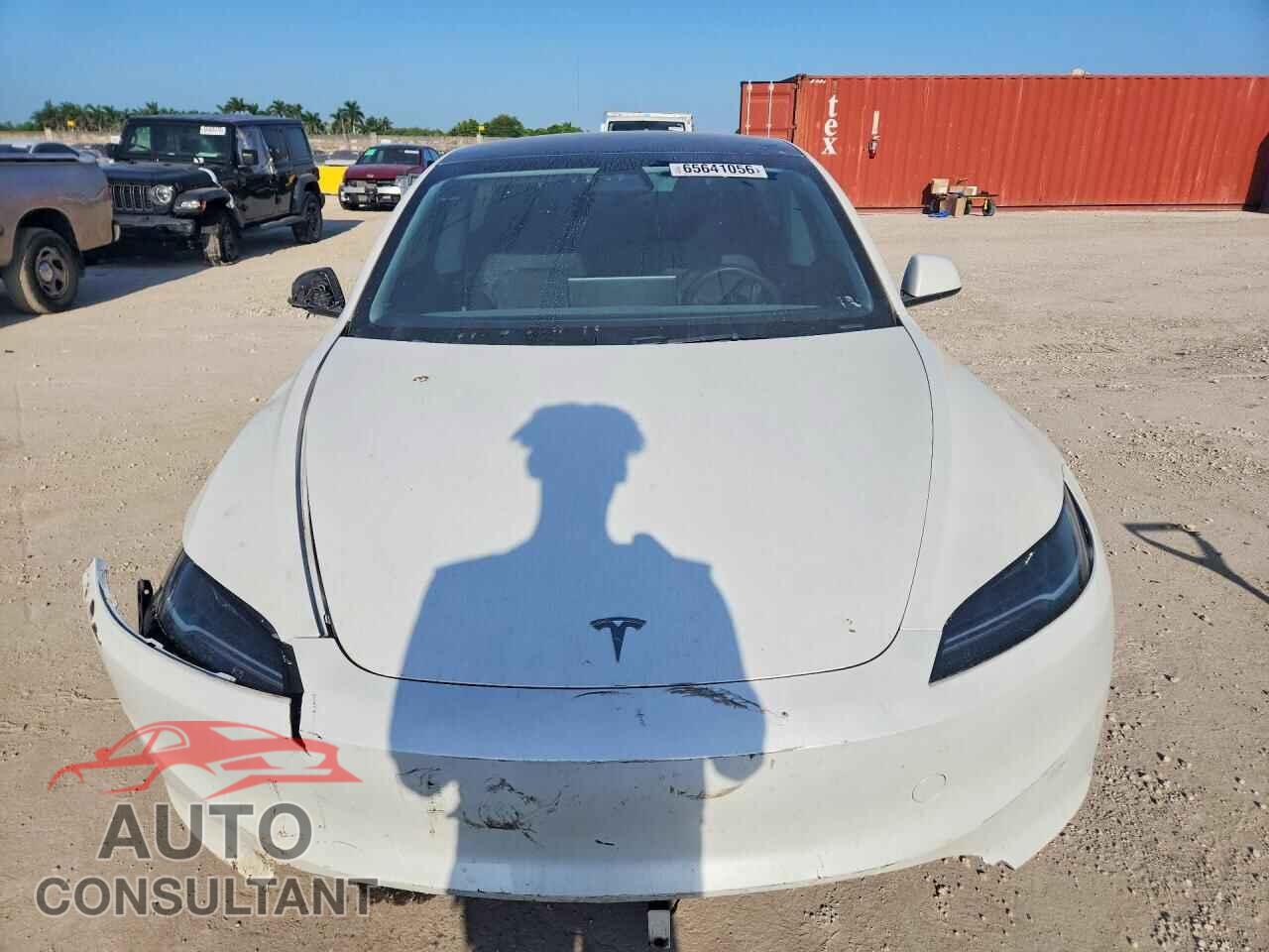 TESLA MODEL 3 2024 - 5YJ3E1EA4RF755446