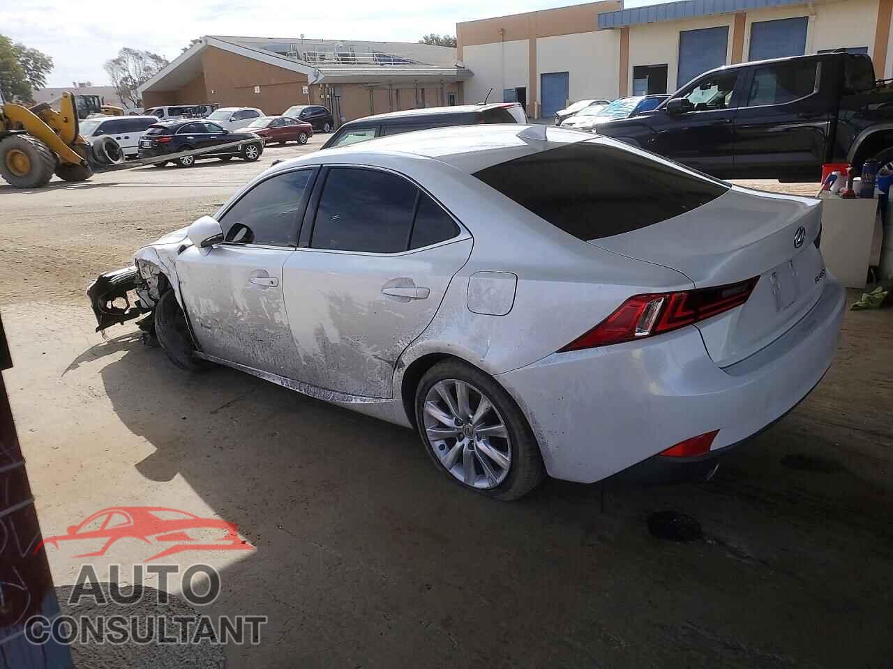 LEXUS IS 2014 - JTHBF1D22E5039240