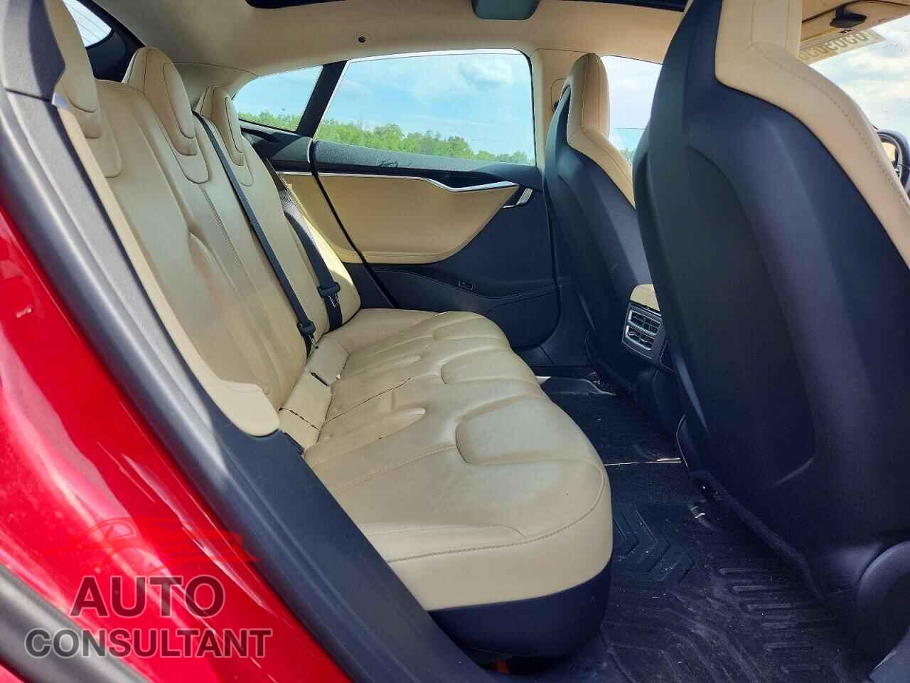TESLA MODEL S 2014 - 5YJSA1S10EFP43459