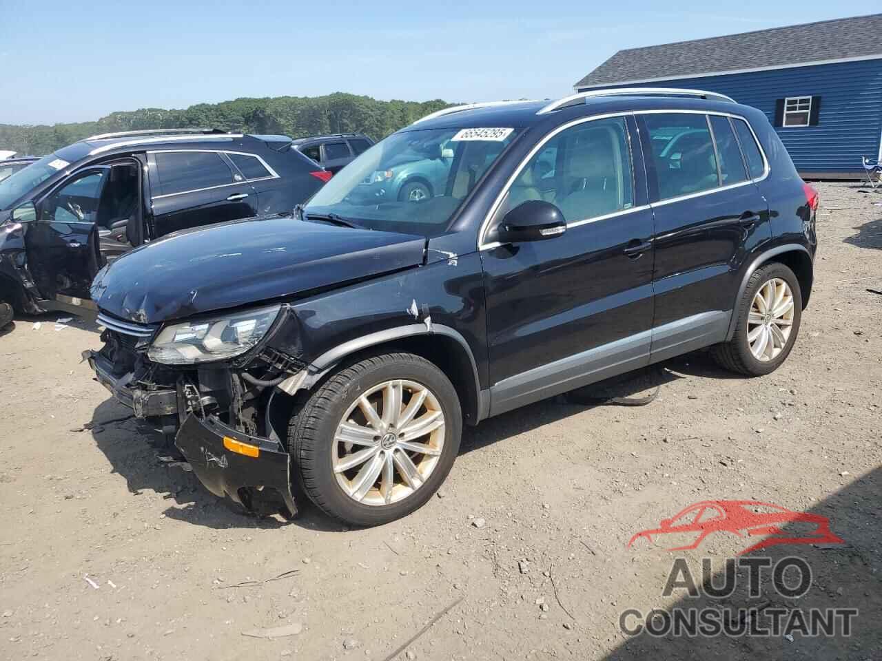 VOLKSWAGEN TIGUAN 2013 - WVGBV7AXXDW548648