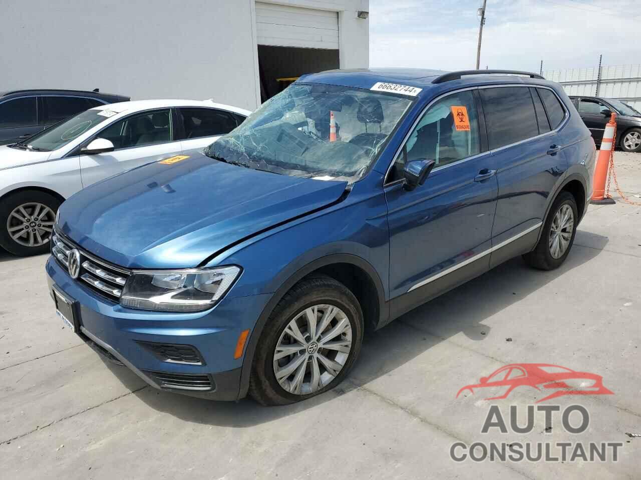 VOLKSWAGEN TIGUAN 2018 - 3VV2B7AXXJM076316