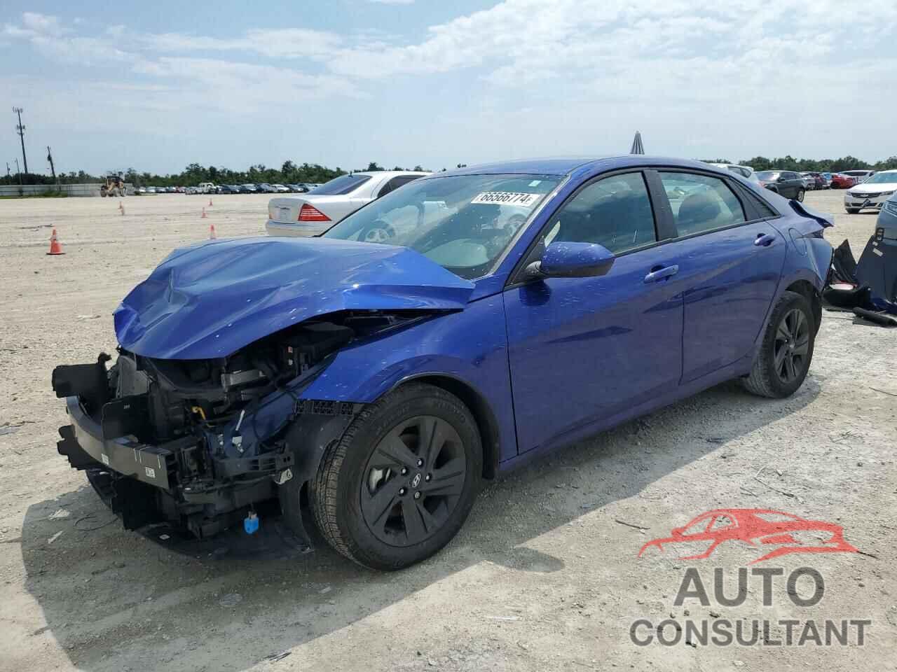 HYUNDAI ELANTRA 2023 - KMHLM4AGXPU439421