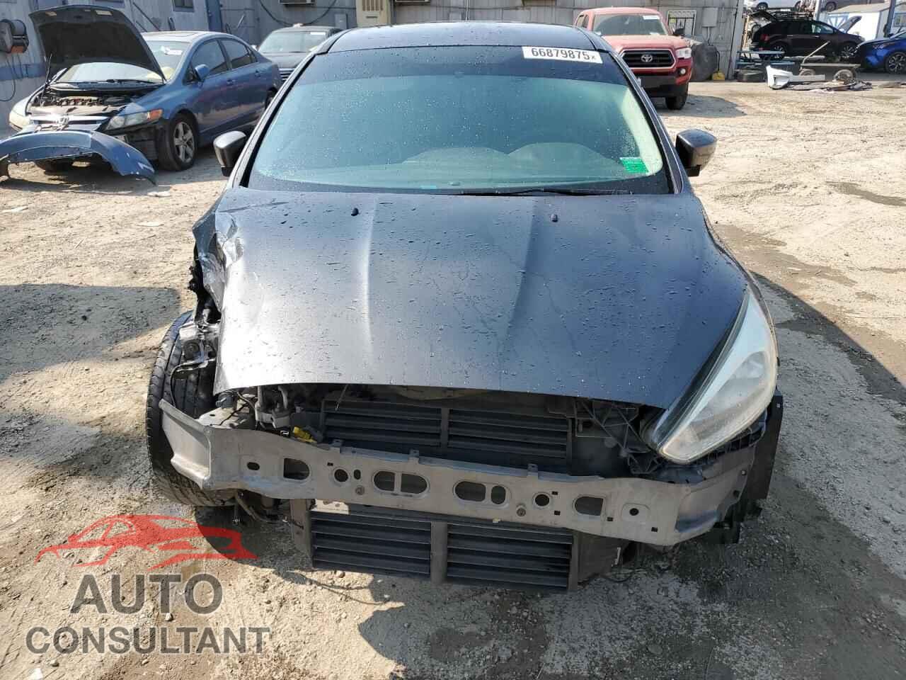 FORD FOCUS 2017 - 1FADP3F20HL232332
