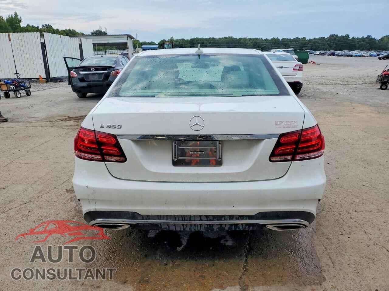 MERCEDES-BENZ E-CLASS 2014 - WDDHF5KB3EB045786