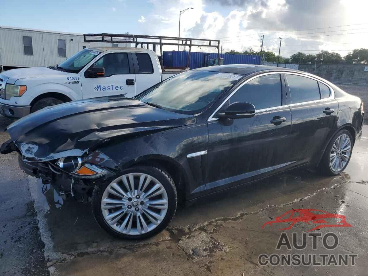 JAGUAR XF 2012 - SAJWA0HB5CLS24527