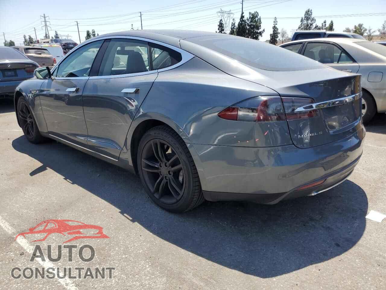 TESLA MODEL S 2013 - 5YJSA1CG9DFP08274