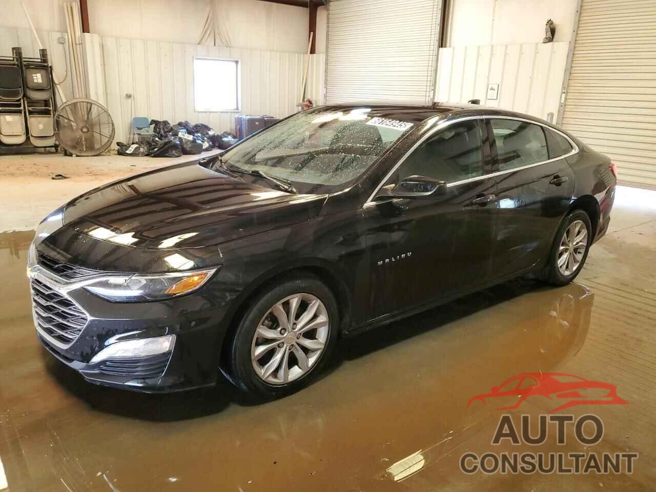 CHEVROLET MALIBU 2022 - 1G1ZD5STXNF143891