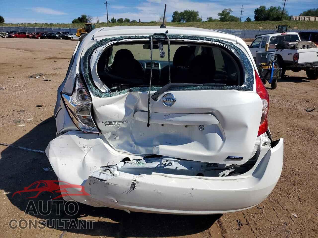 NISSAN VERSA 2015 - 3N1CE2CP8FL383882