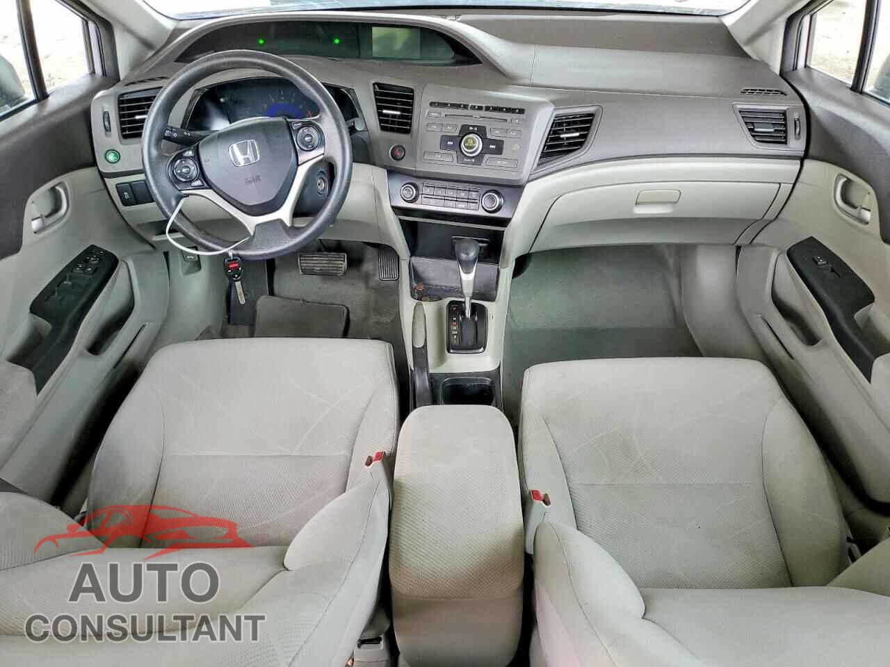 HONDA CIVIC 2012 - 2HGFB2F58CH591683