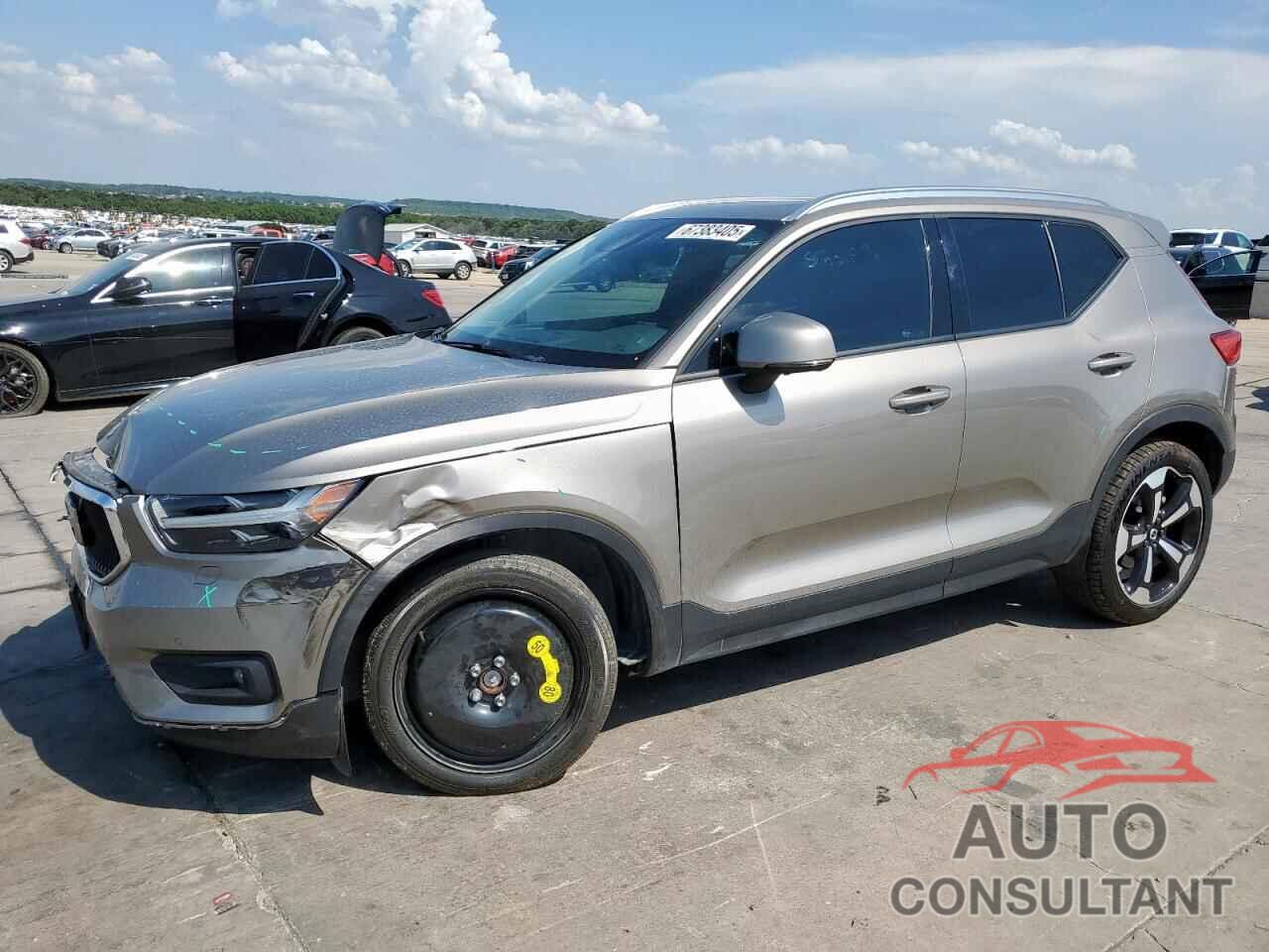 VOLVO XC40 2022 - YV4162UK7N2681552