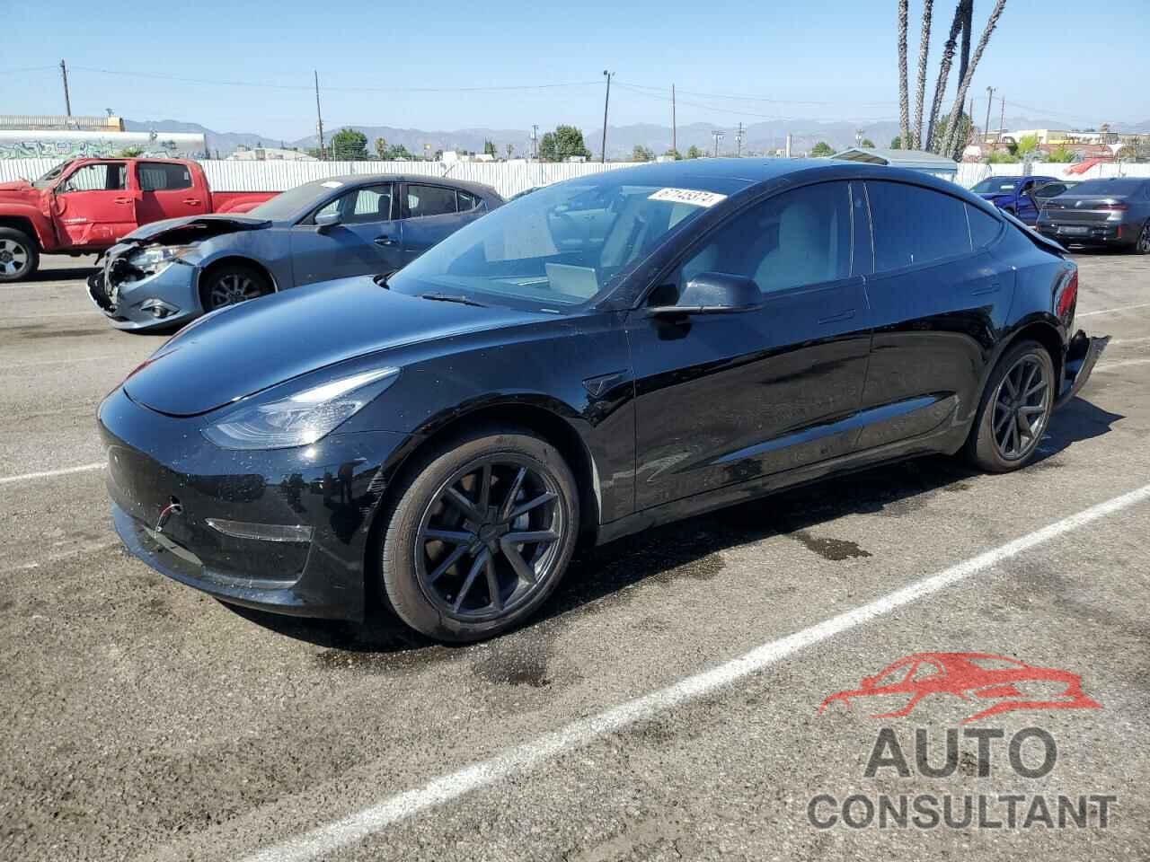 TESLA MODEL 3 2023 - 5YJ3E1EAXPF495633