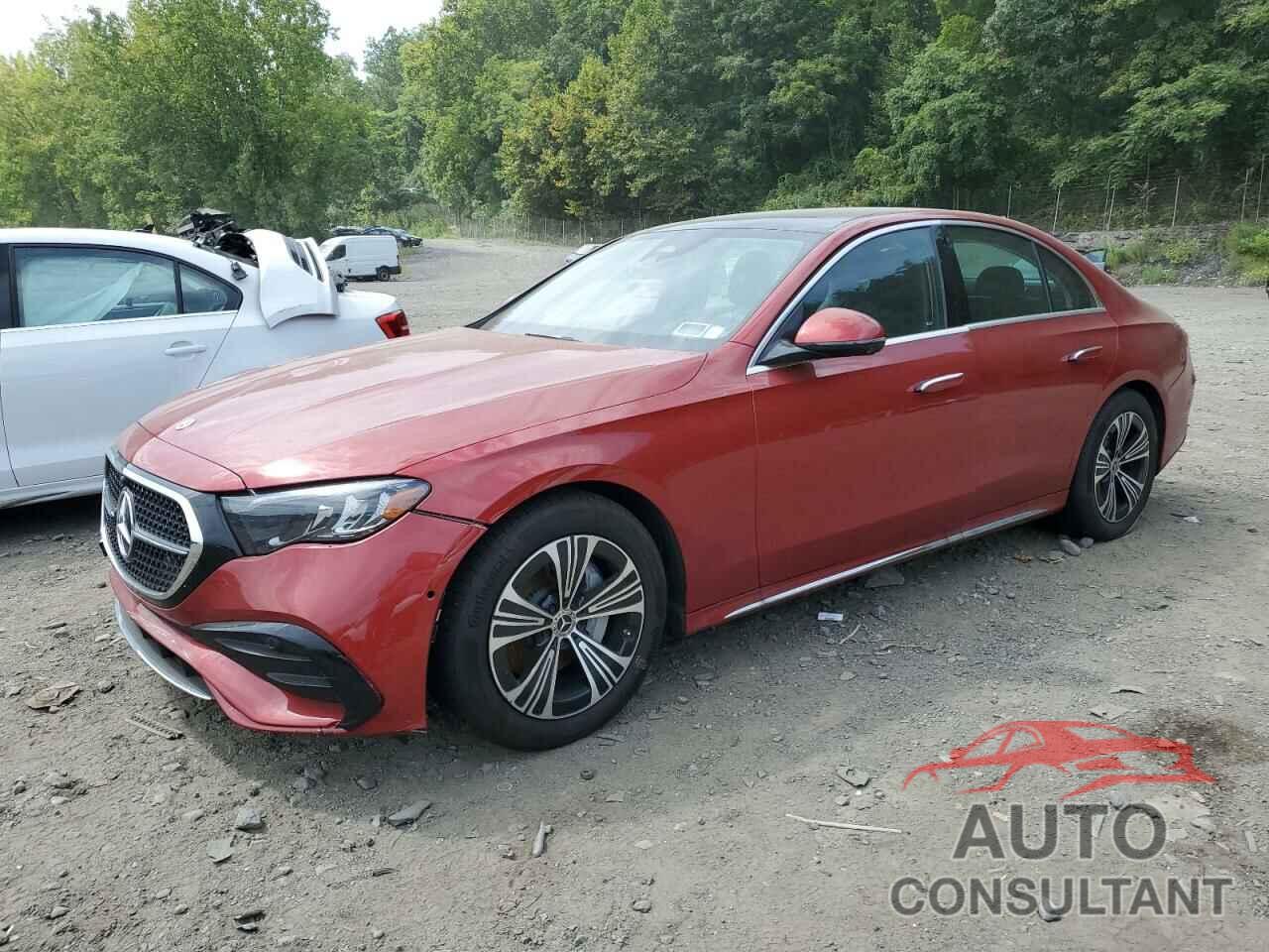MERCEDES-BENZ E-CLASS 2024 - W1KLF4HB3RA026677
