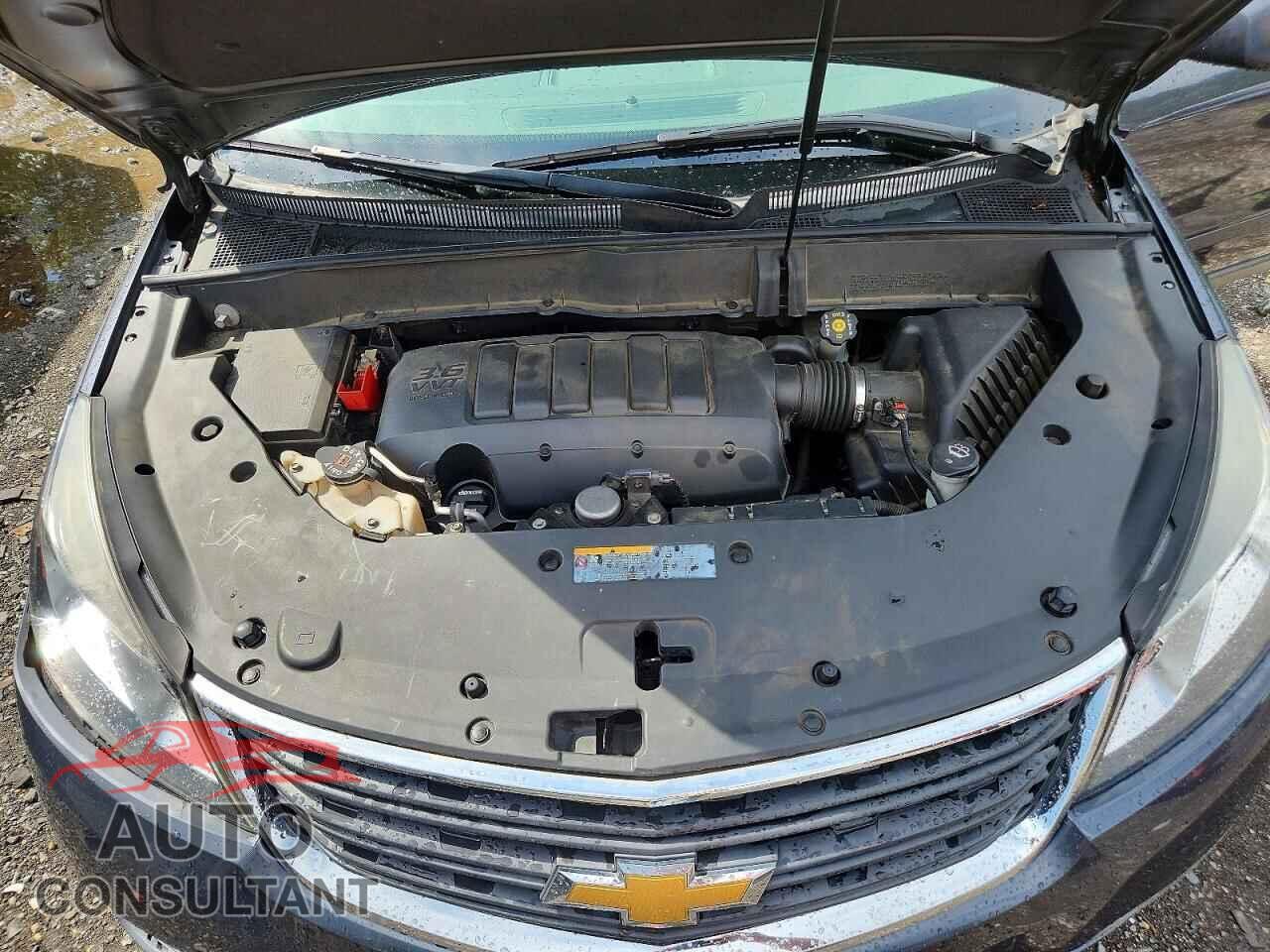 CHEVROLET TRAVERSE 2014 - 1GNKRFKD2EJ274357