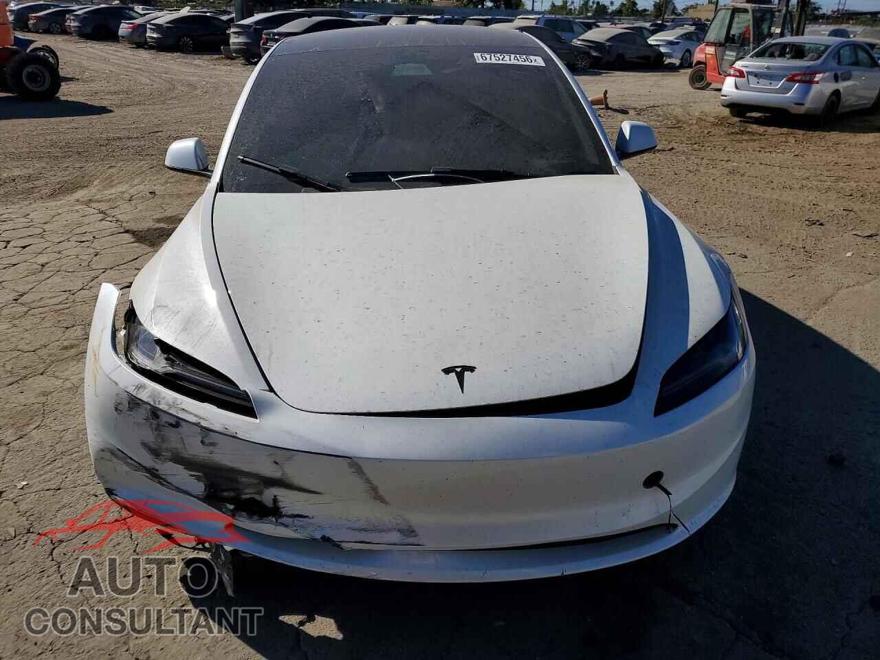 TESLA MODEL 3 2024 - 5YJ3E1EA4RF772165