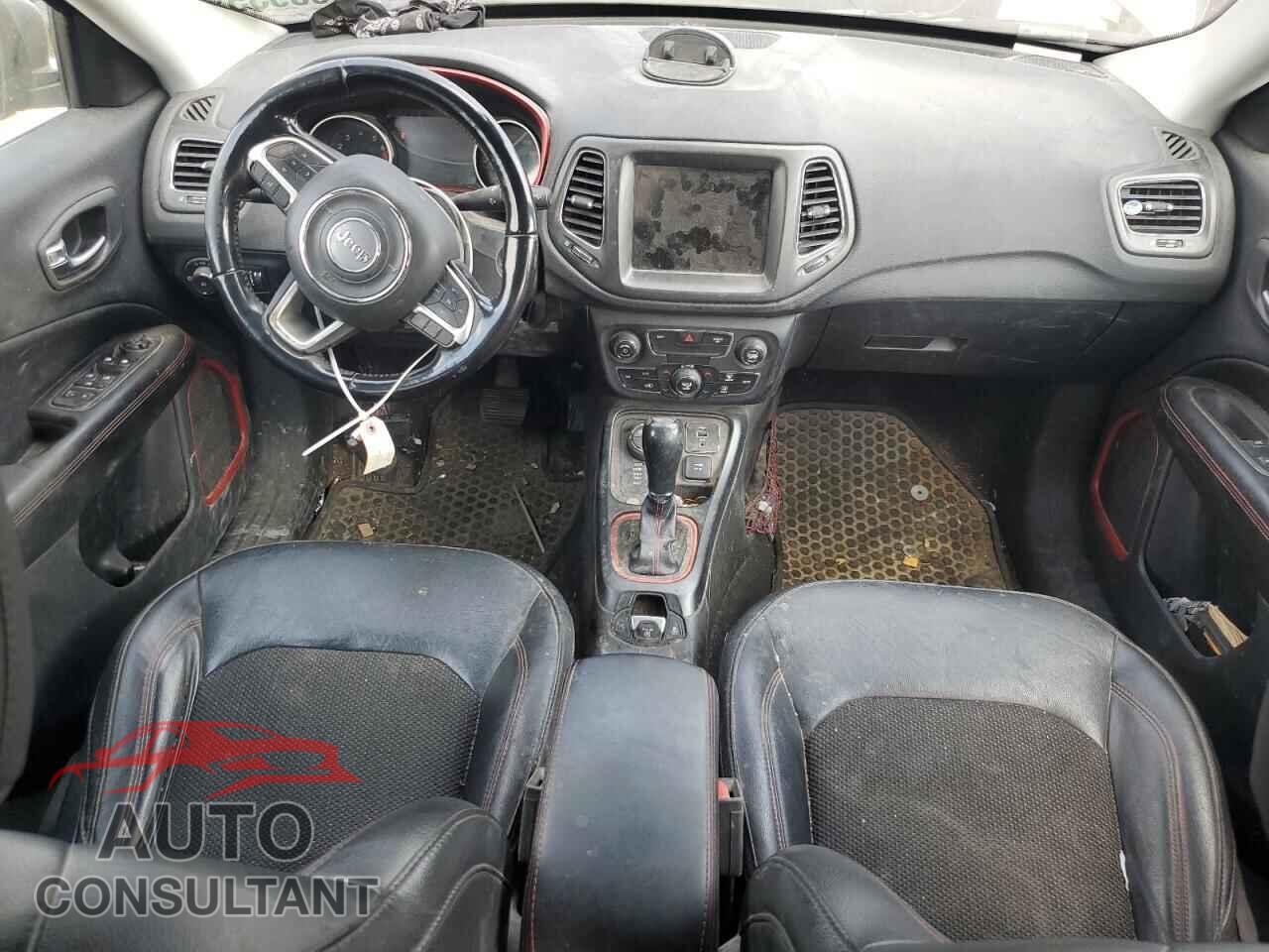 JEEP COMPASS 2020 - 3C4NJDDB5LT159643