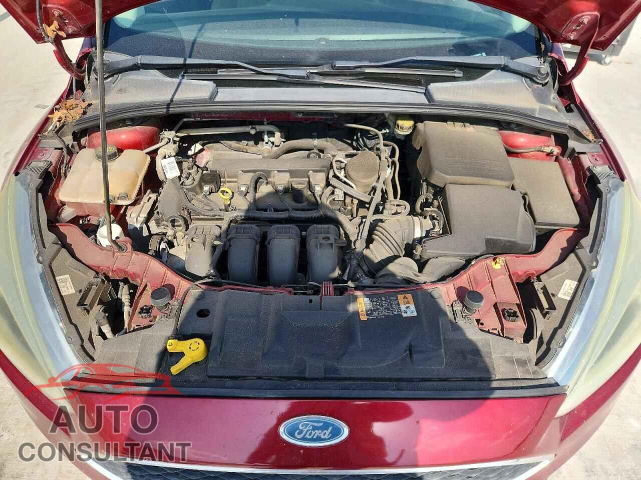 FORD FOCUS 2015 - 1FADP3F25FL234526