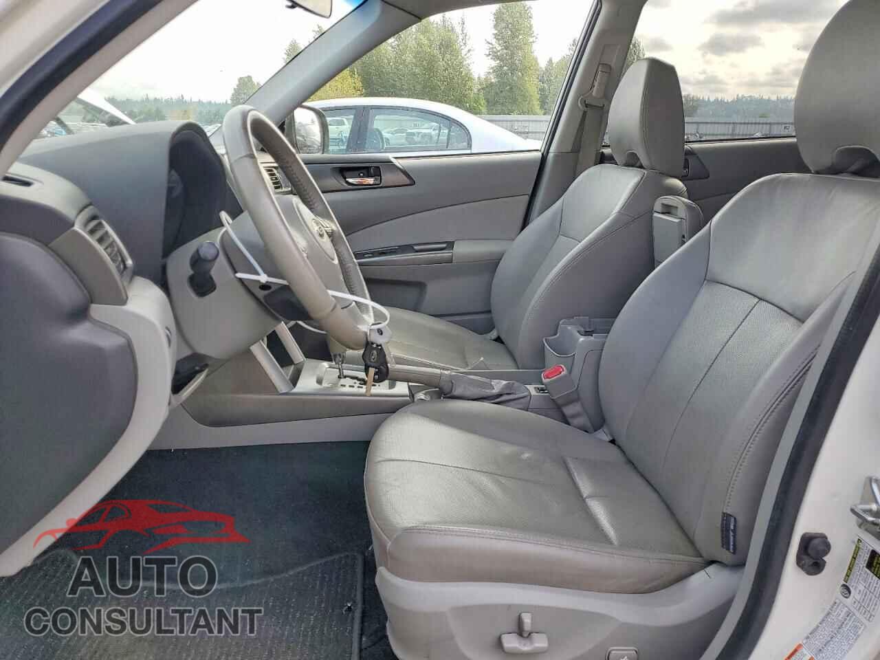 SUBARU FORESTER 2011 - JF2SHAEC2BH762486