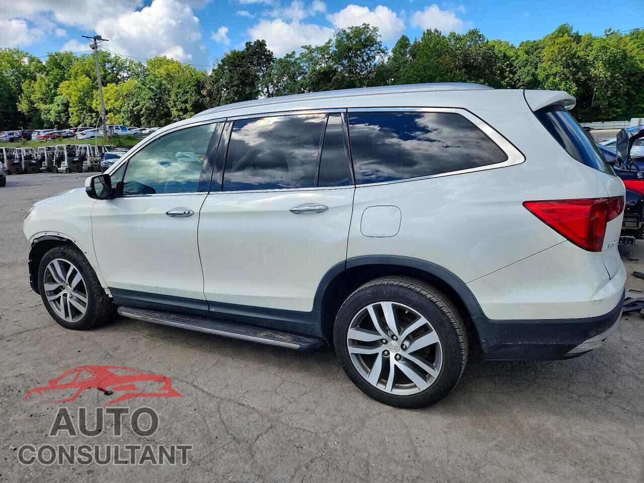 HONDA PILOT 2017 - 5FNYF6H00HB084231