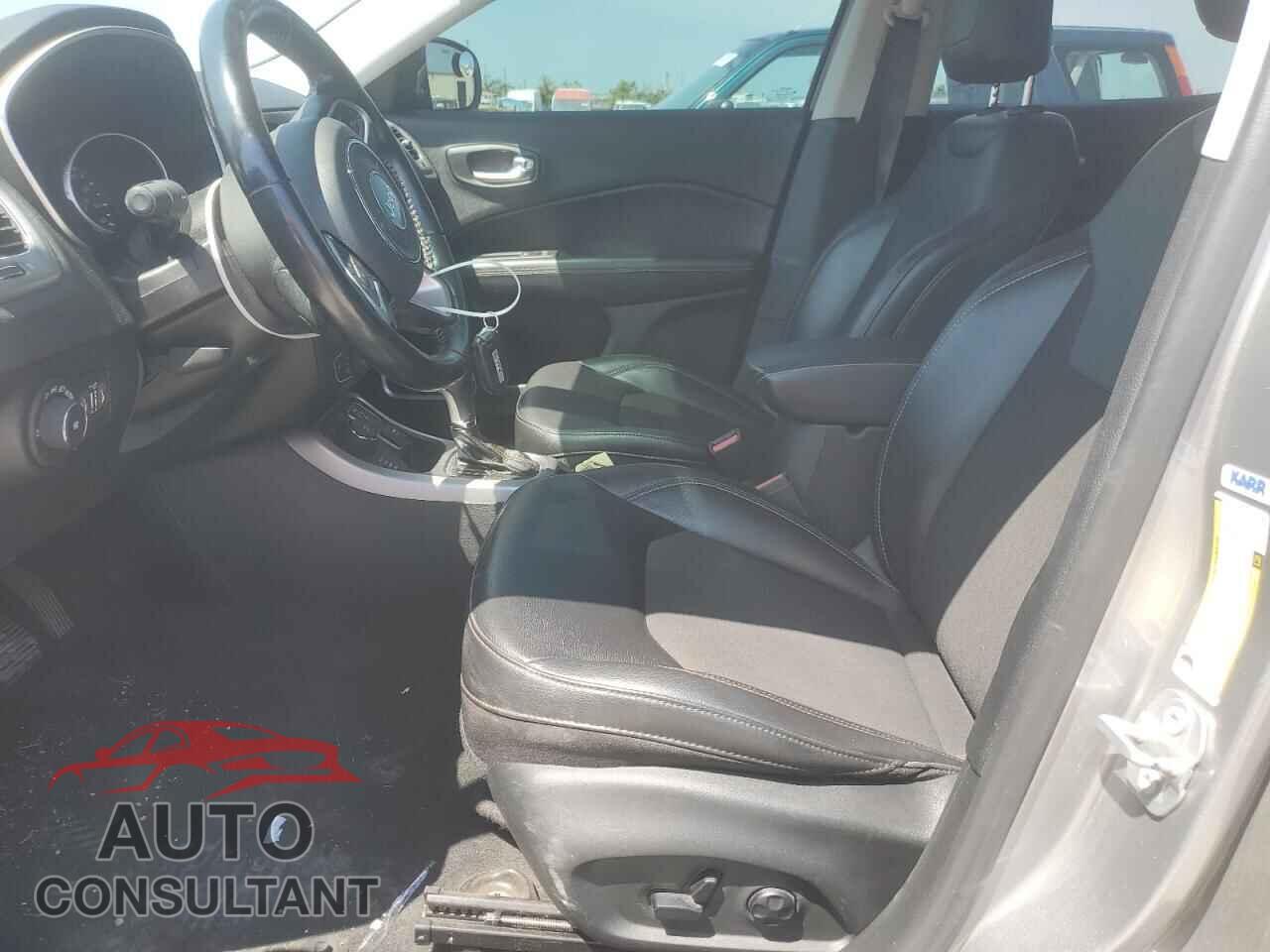 JEEP COMPASS 2020 - 3C4NJDBB5LT143199