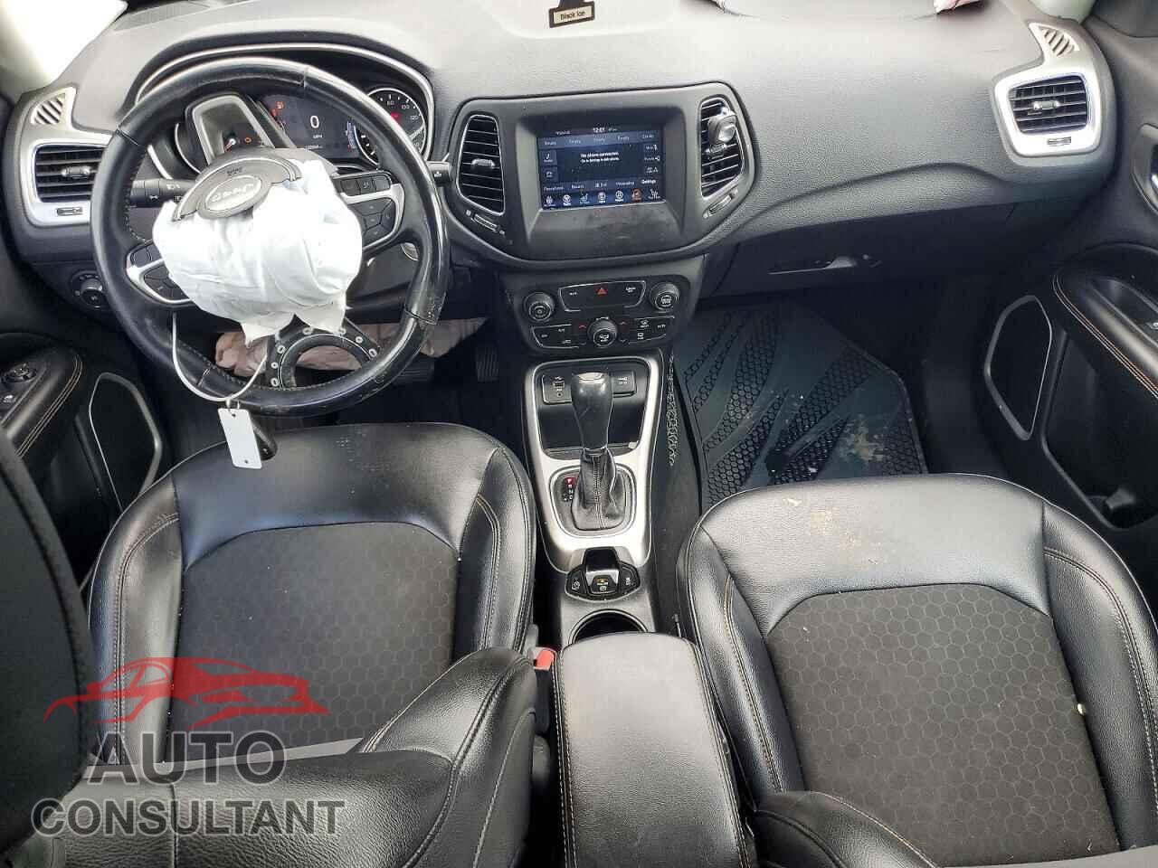 JEEP COMPASS 2017 - 3C4NJCBB1HT632975