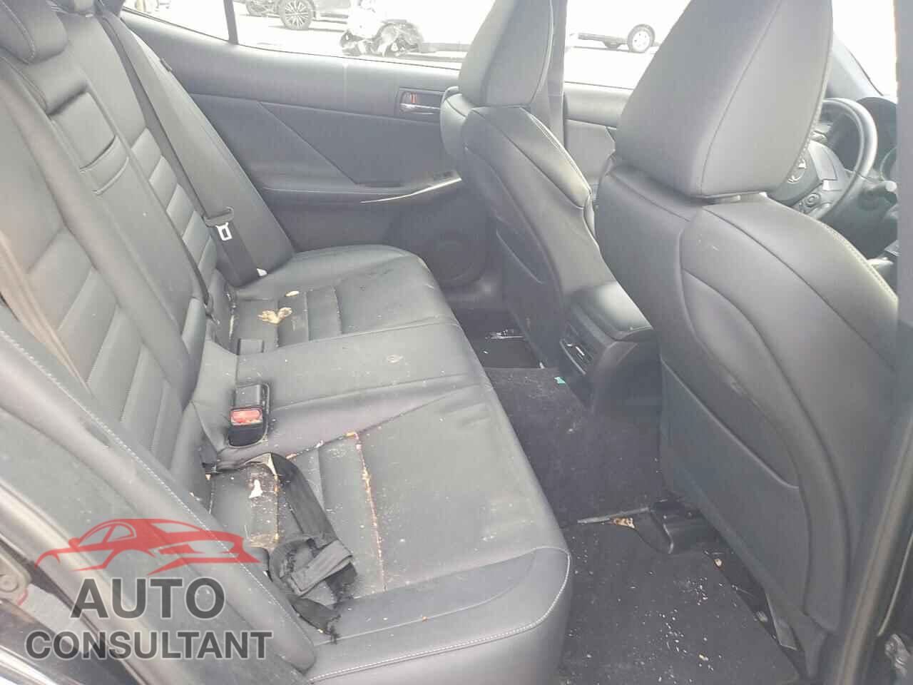 LEXUS IS 2014 - JTHCE1D26E5001310